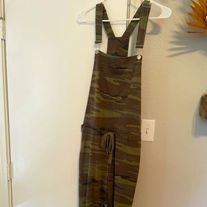 Z supply camo overalls
